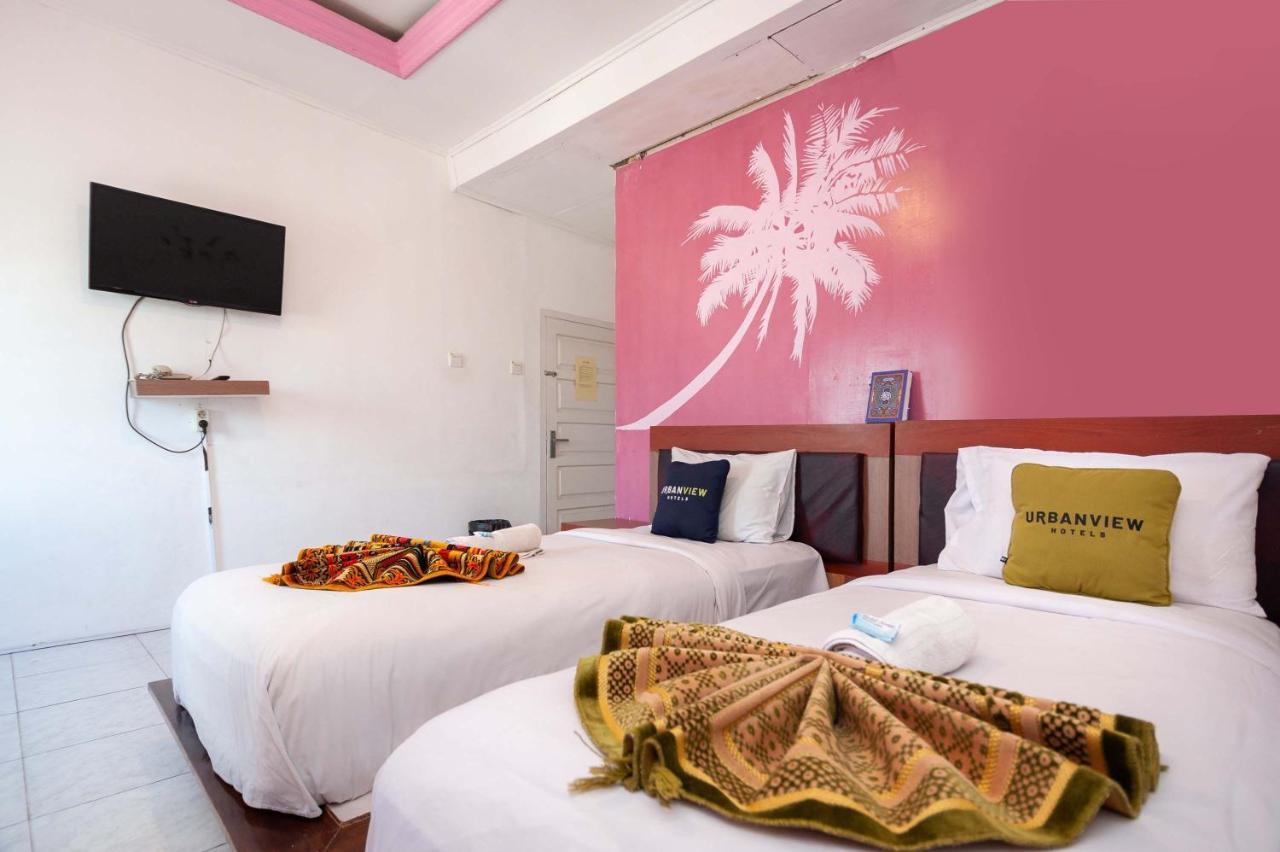 Urbanview Hotel Ananda Syariah By Reddoorz Bukittinggi Eksteriør bilde