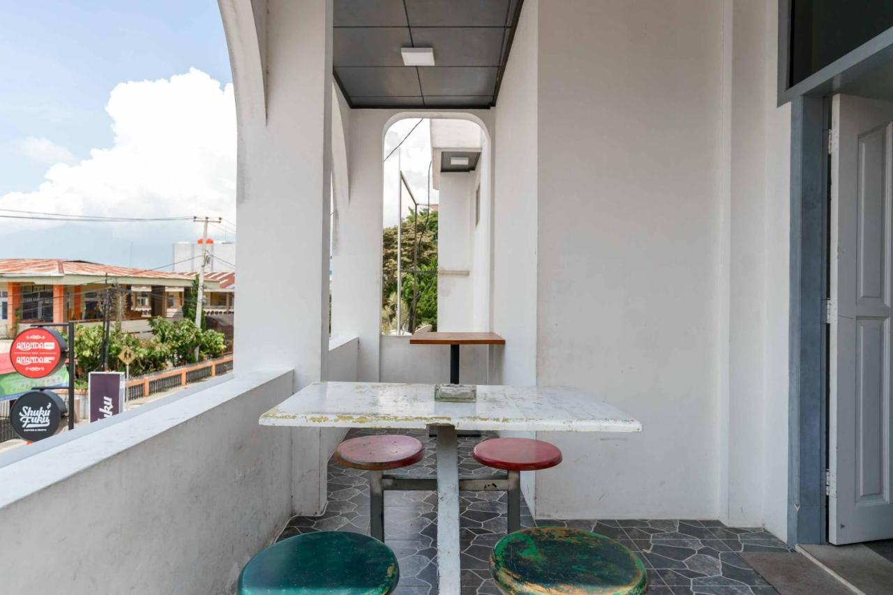 Urbanview Hotel Ananda Syariah By Reddoorz Bukittinggi Eksteriør bilde