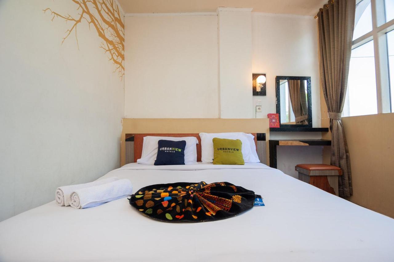 Urbanview Hotel Ananda Syariah By Reddoorz Bukittinggi Eksteriør bilde
